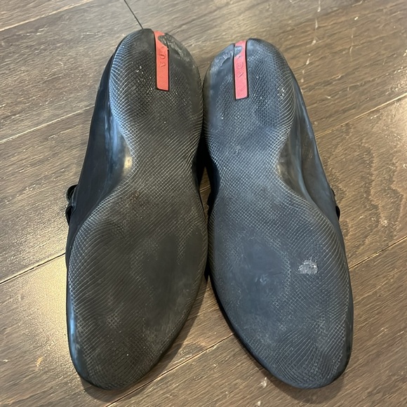 AUTHENTIC Prada loafers - Picture 4 of 9